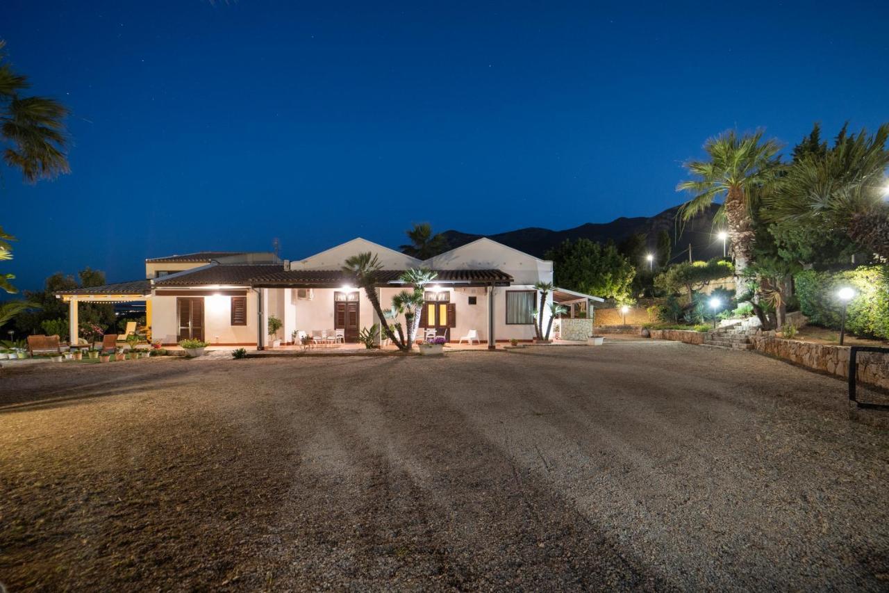 B&B Kore Castellammare del Golfo Exteriör bild