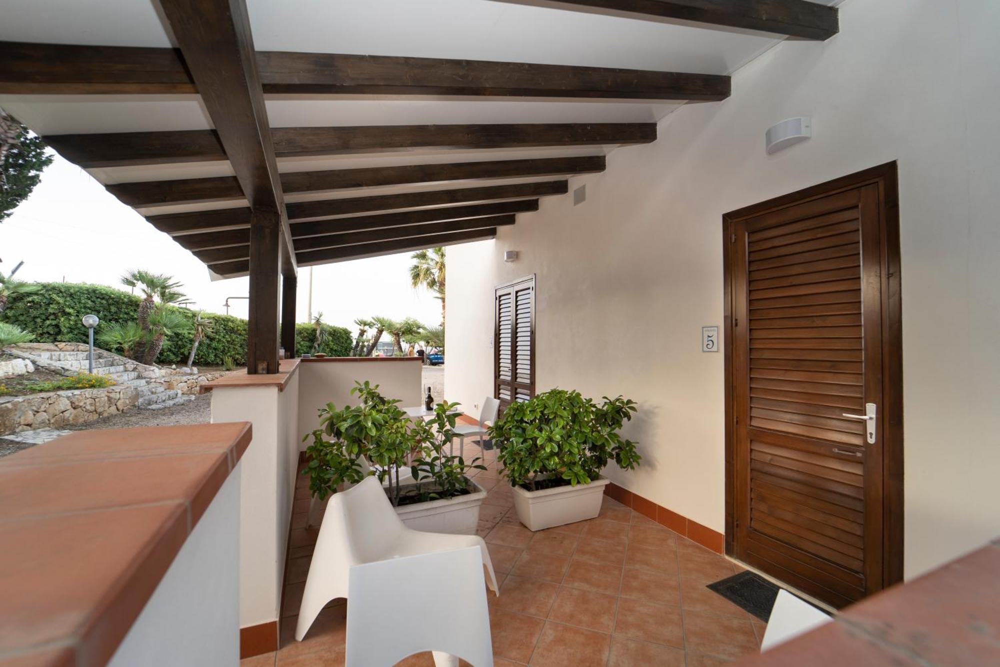 B&B Kore Castellammare del Golfo Exteriör bild